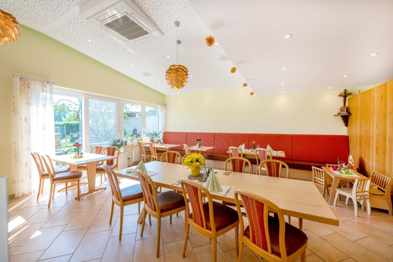 Waldesblick, Hotel-Restaurant Lahr  Bagian luar foto