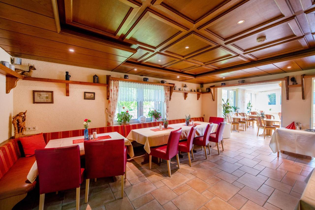 Waldesblick, Hotel-Restaurant Lahr  Bagian luar foto