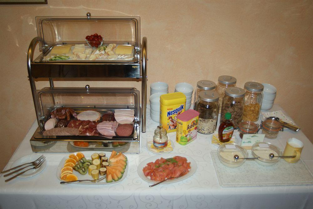 Waldesblick, Hotel-Restaurant Lahr  Bagian luar foto