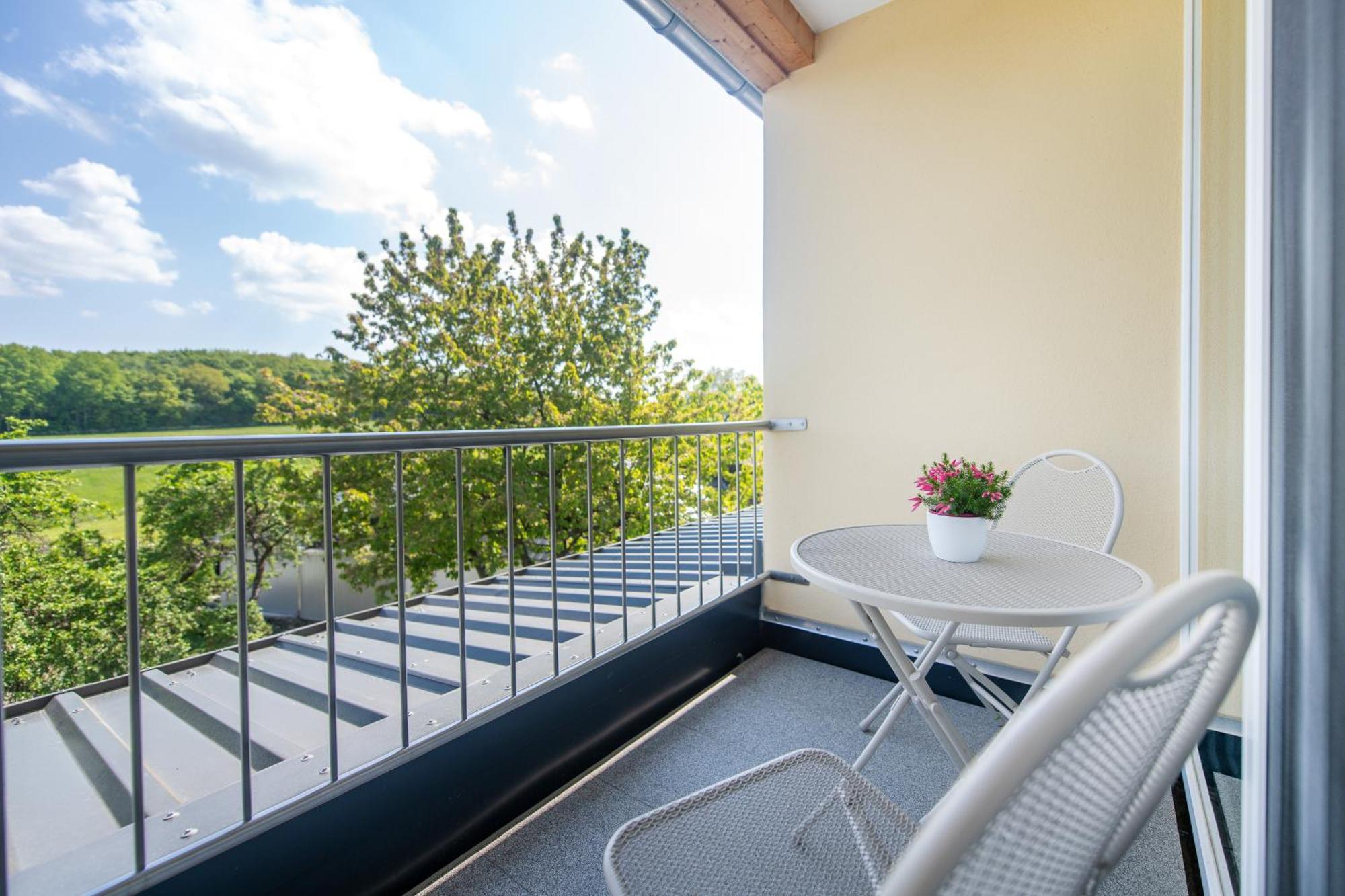 Waldesblick, Hotel-Restaurant Lahr  Bagian luar foto