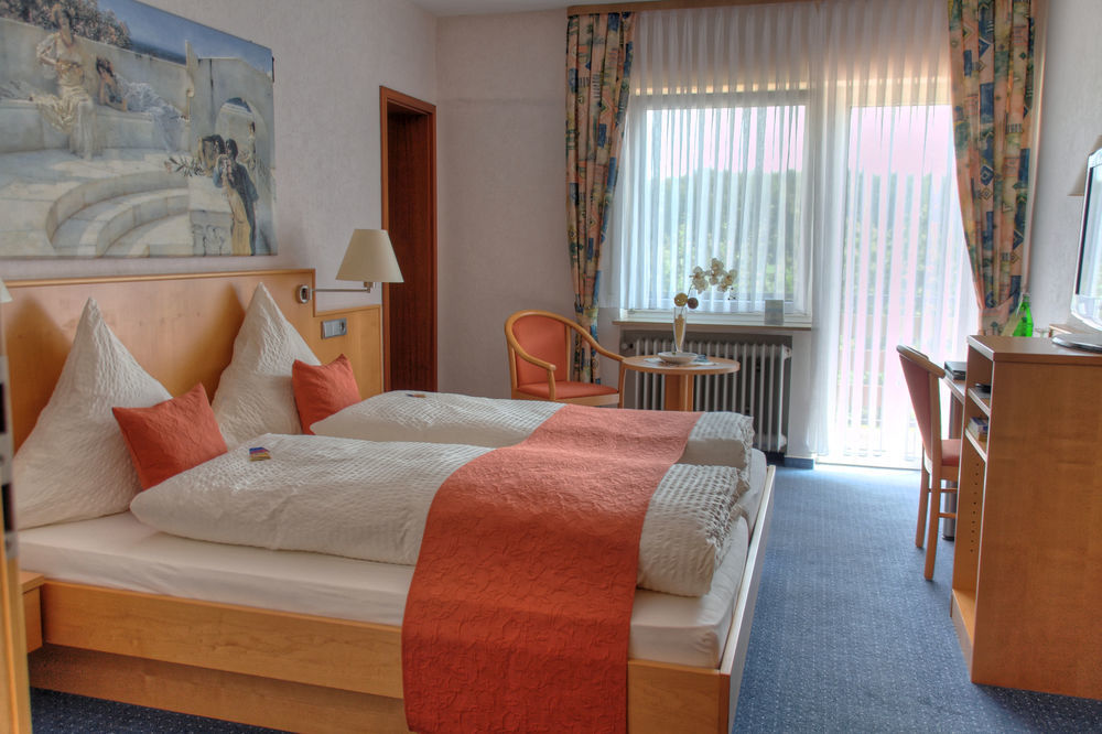 Waldesblick, Hotel-Restaurant Lahr  Bagian luar foto
